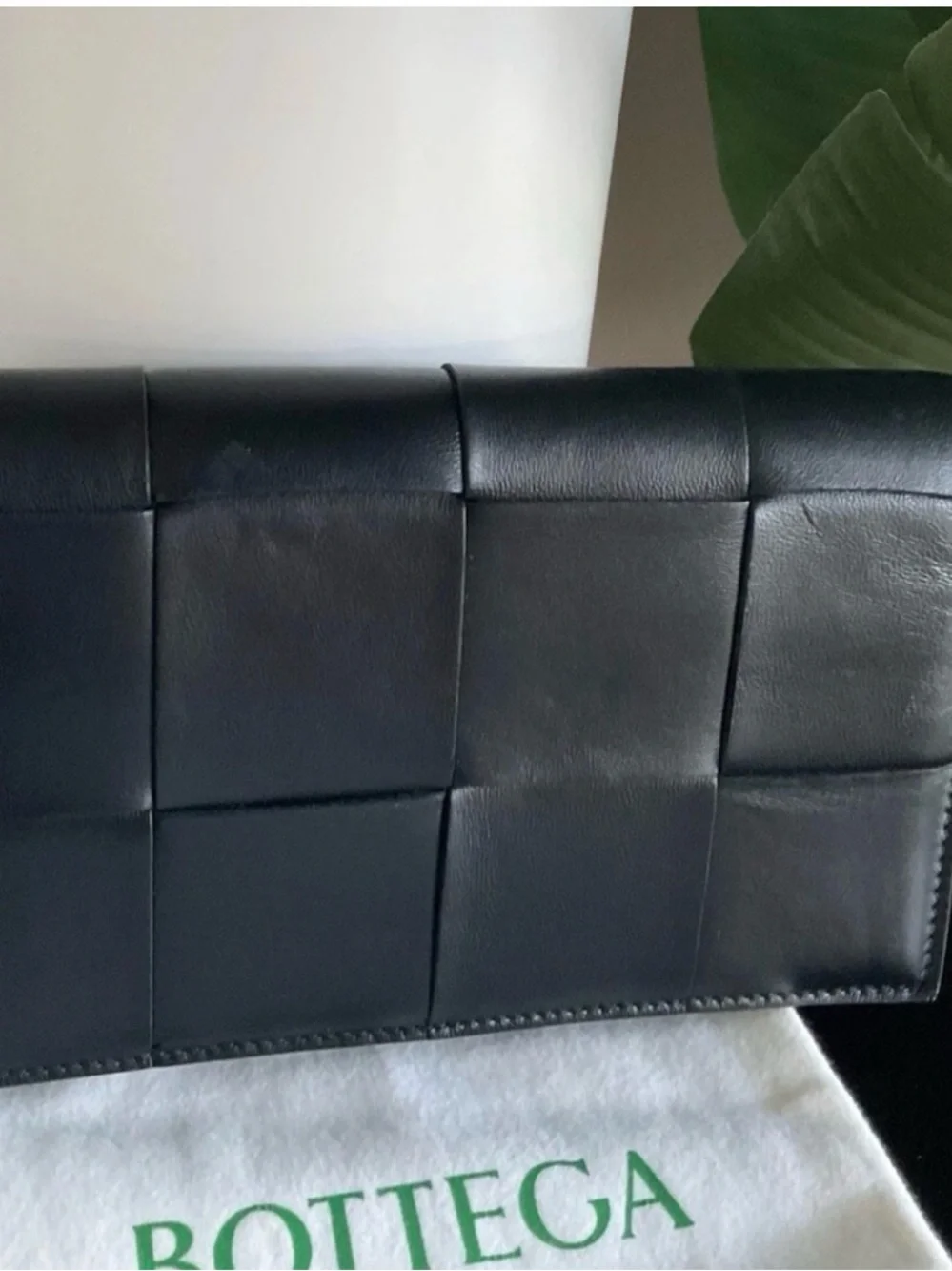Bottega Veneta Black Intrecciato Leather Clutch crossbody bag